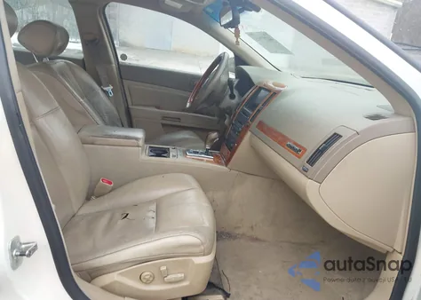 2006 Cadillac Sts V6 z USA, uszkodzony, nr VIN 1G6DW677960195310